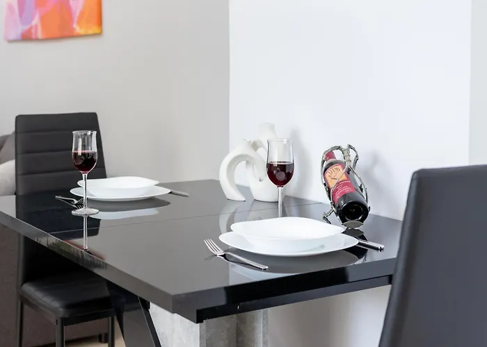 H4 Art Apartamento *